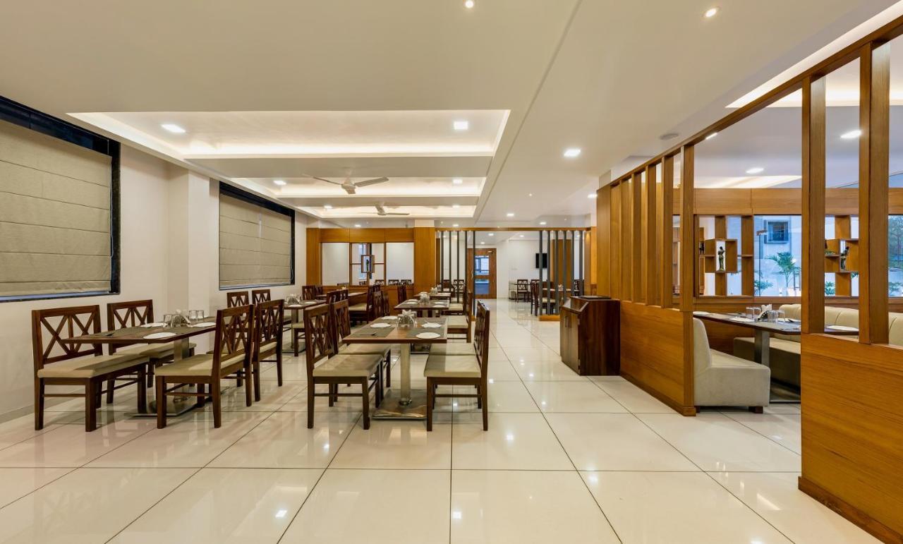 Hotel Grand Indu, 3 Star Kolhapur Luaran gambar