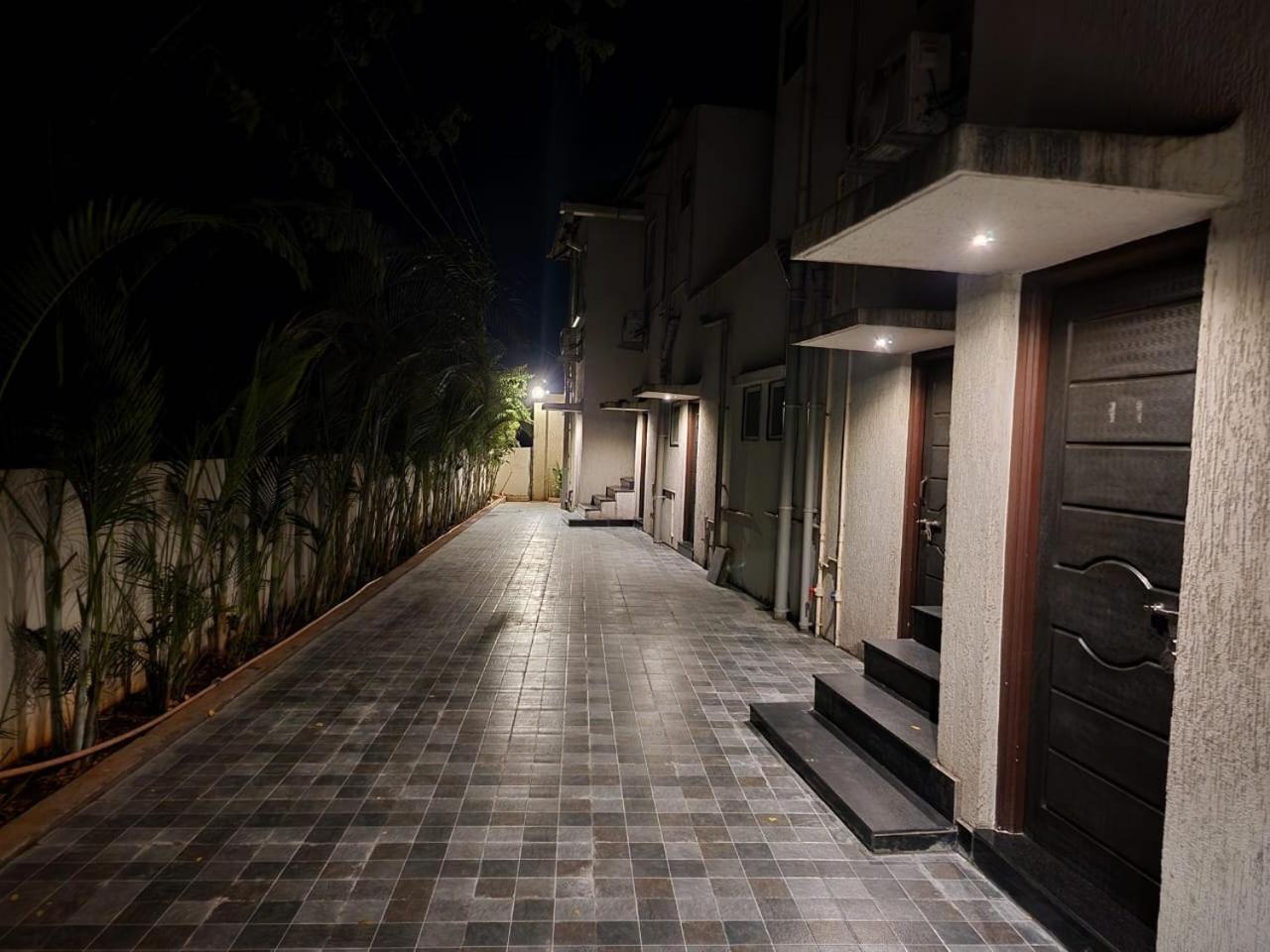 Hotel Grand Indu, 3 Star Kolhapur Luaran gambar
